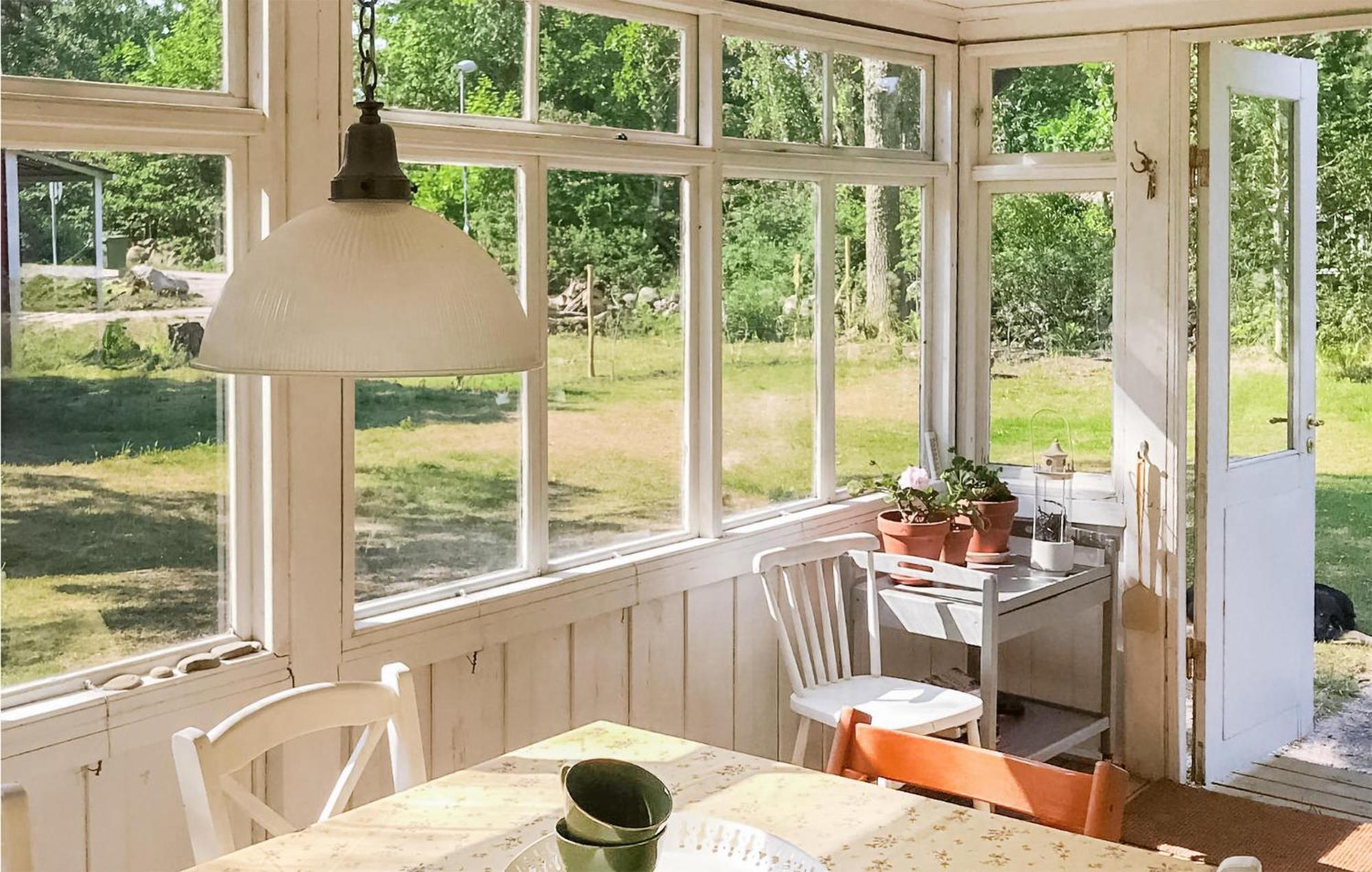 Amazing Home In Faerjestaden With Kitchen Eksteriør billede